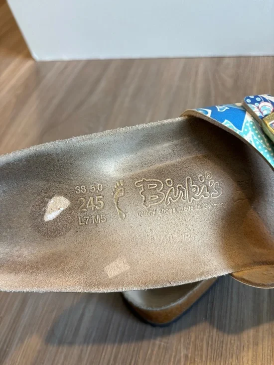 Sold - Picture 4 of 5